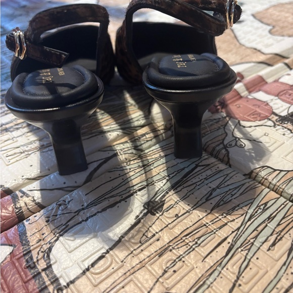 Rag and Bone Madison Leopard Calf Hair Slingbacks - Picture 2 of 3